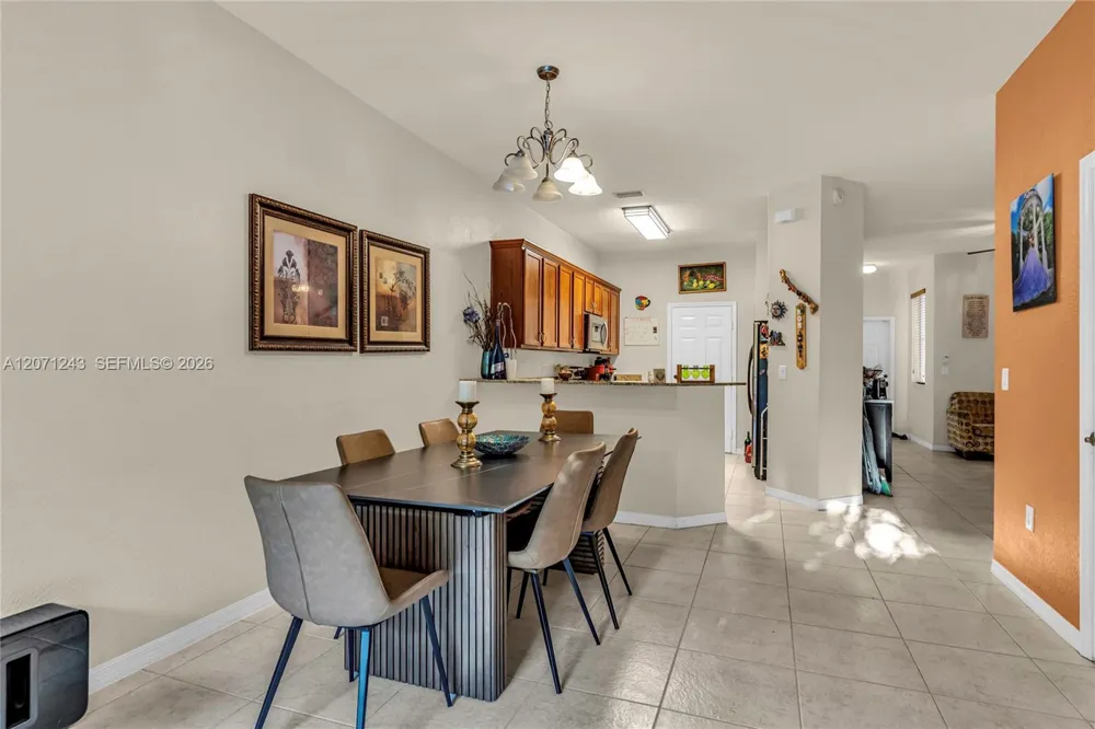 1810 SW 91st Ave Miramar, FL 33025