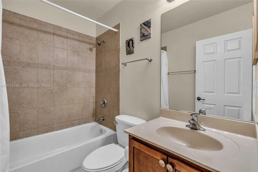 1810 SW 91st Ave Miramar, FL 33025