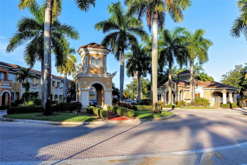 1810 SW 91st Ave Miramar, FL 33025