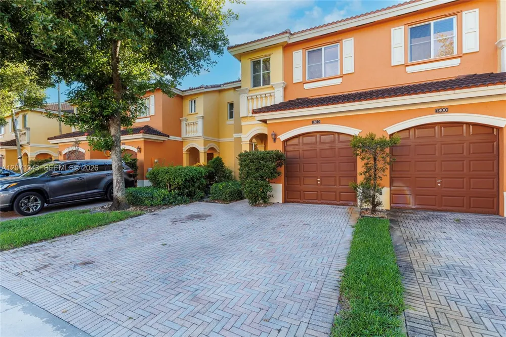 1810 SW 91st Ave Miramar, FL 33025