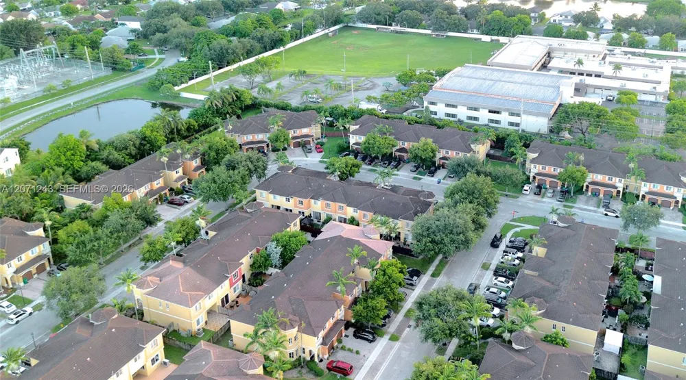 1810 SW 91st Ave Miramar, FL 33025