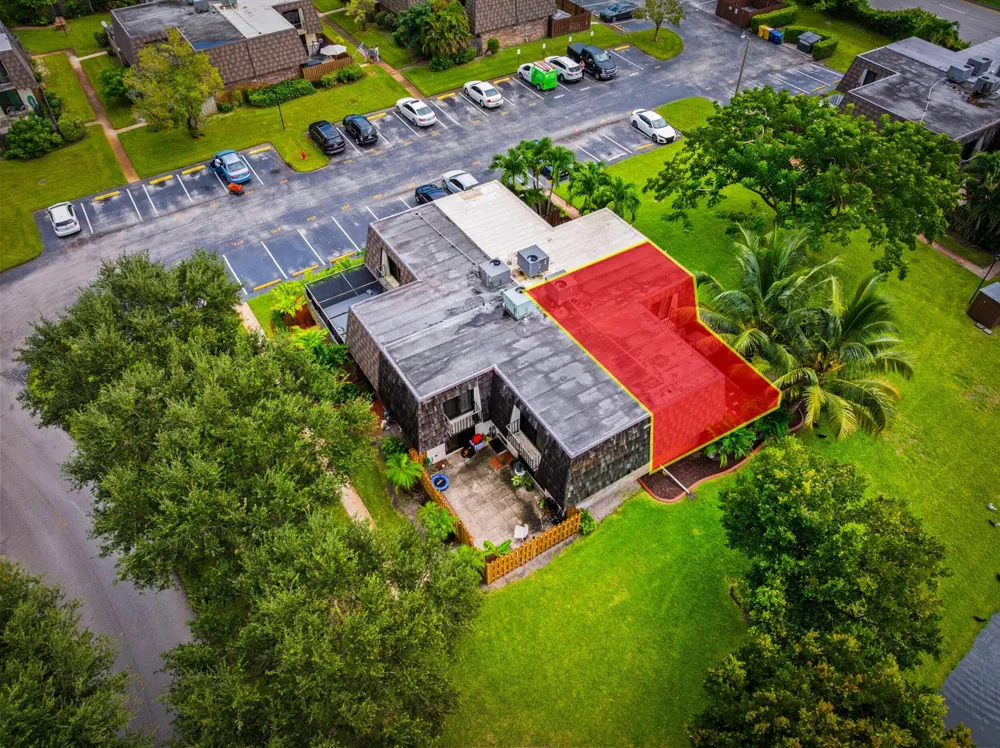 1524 FOREST LAKES CIRCLE #A West Palm Beach, FL 33406