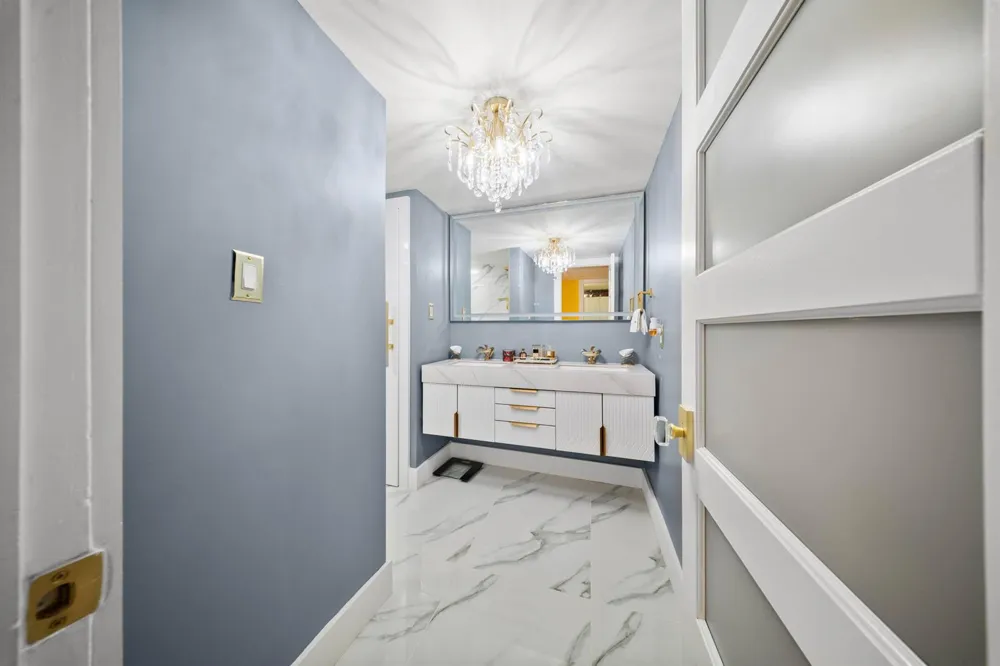 1524 FOREST LAKES CIRCLE #A West Palm Beach, FL 33406