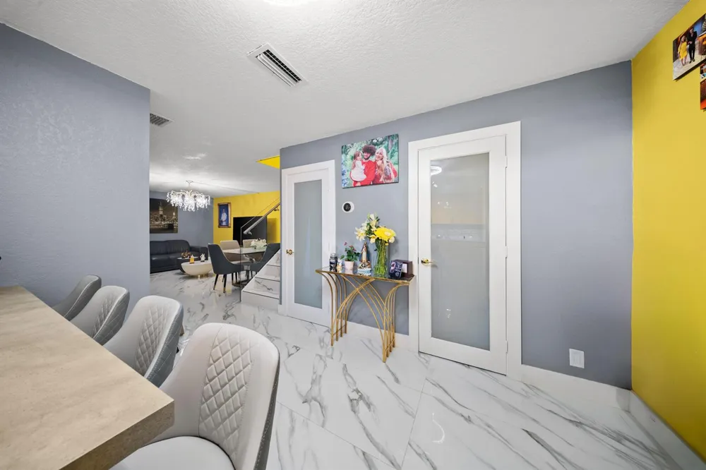 1524 FOREST LAKES CIRCLE #A West Palm Beach, FL 33406