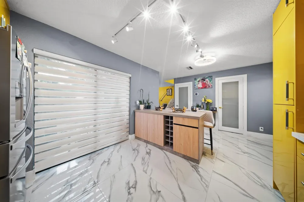1524 FOREST LAKES CIRCLE #A West Palm Beach, FL 33406
