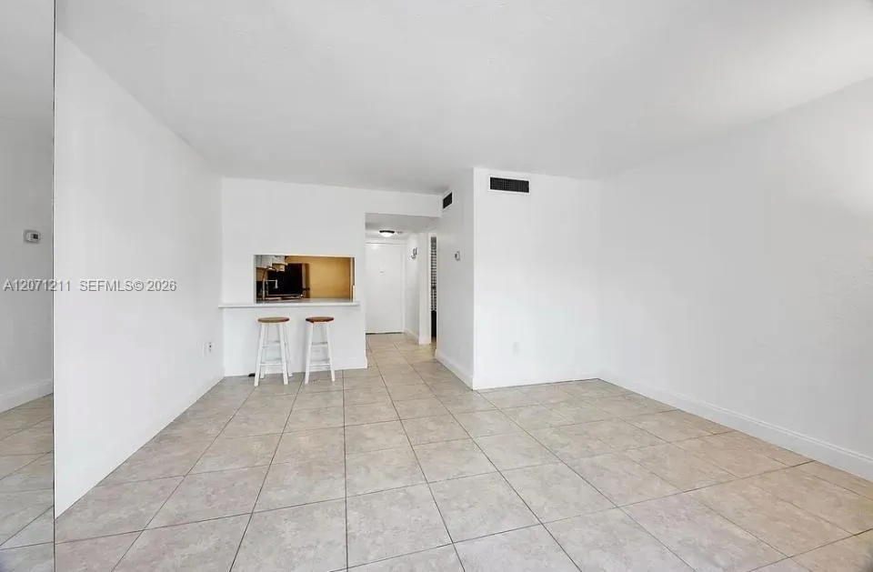 7403 SW 82nd St #207N Miami, FL 33143