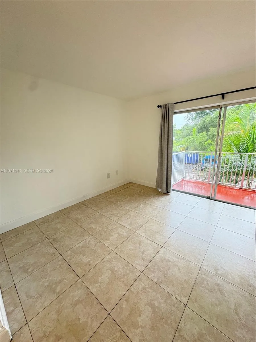7403 SW 82nd St #207N Miami, FL 33143