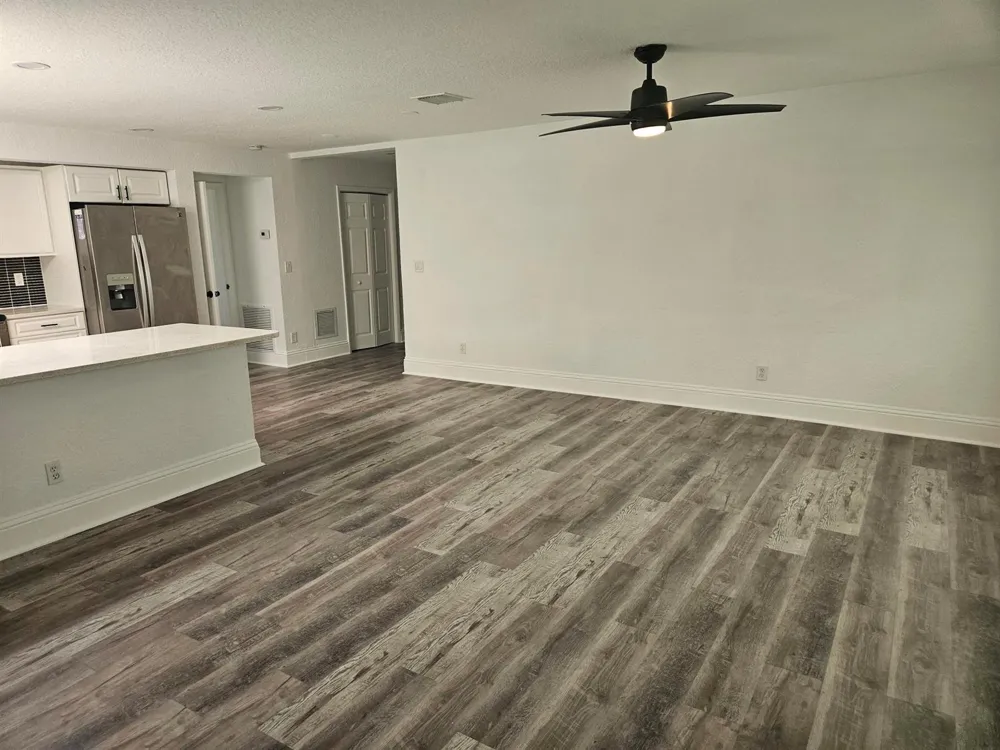 463 NW RAVENSWOOD LANE Port St. Lucie, FL 34983