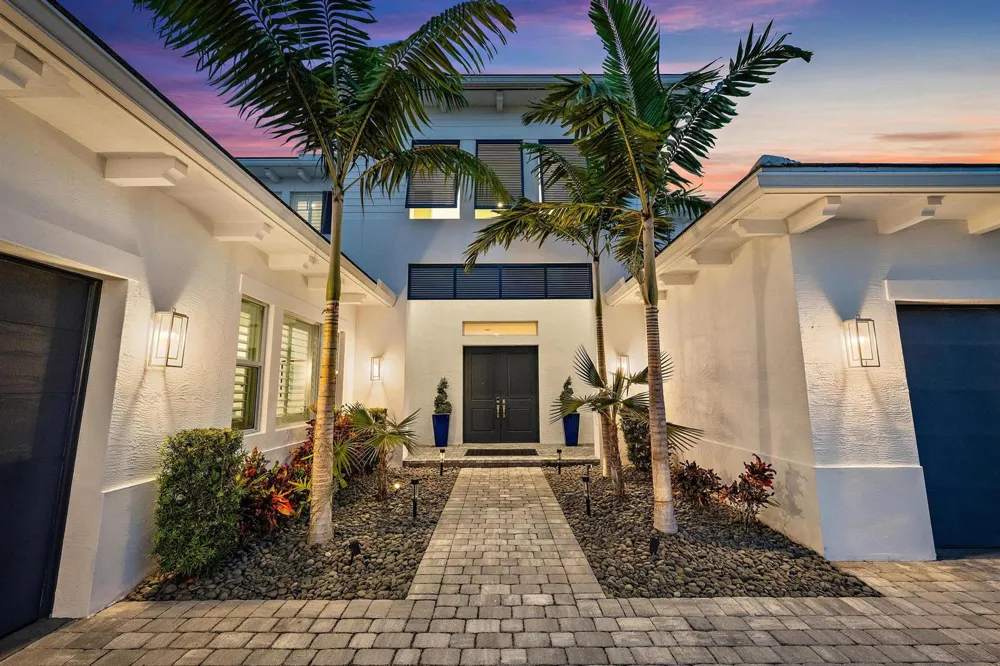 9364 Coral Isles Circle Palm Beach Gardens, FL 33412