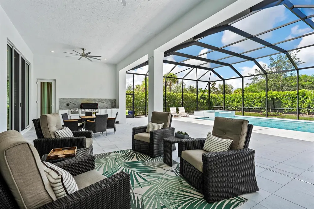 9364 Coral Isles Circle Palm Beach Gardens, FL 33412