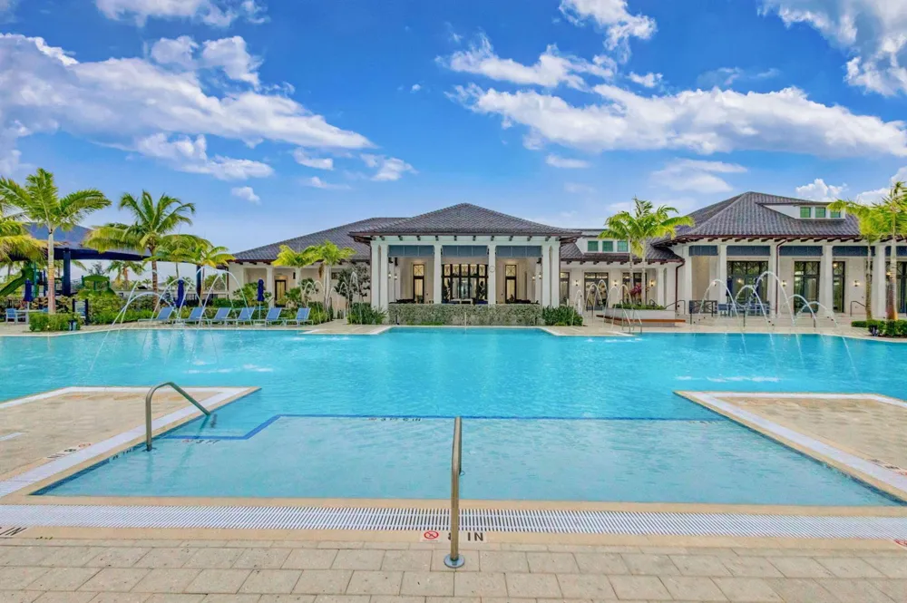 9364 Coral Isles Circle Palm Beach Gardens, FL 33412