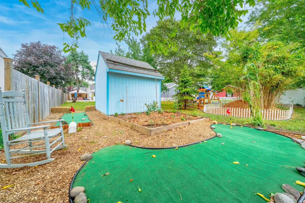 303 E Shell Bay Avenue Cape May Court House, NJ 08210