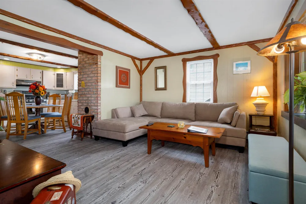 303 E Shell Bay Avenue Cape May Court House, NJ 08210