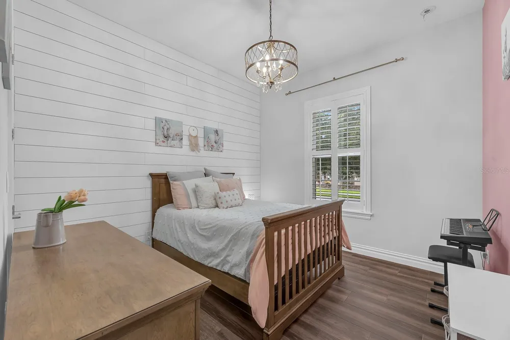 5202 ALAFIA FALLS DRIVE Lithia, FL 33547