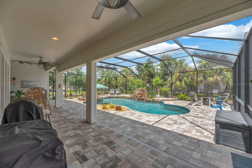 5202 ALAFIA FALLS DRIVE Lithia, FL 33547