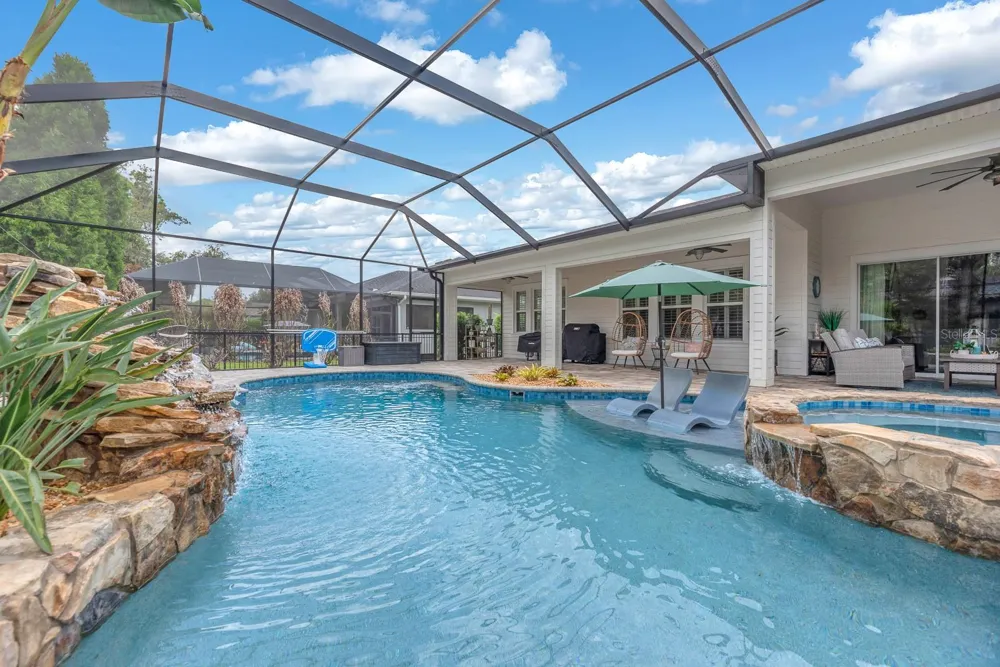 5202 ALAFIA FALLS DRIVE Lithia, FL 33547