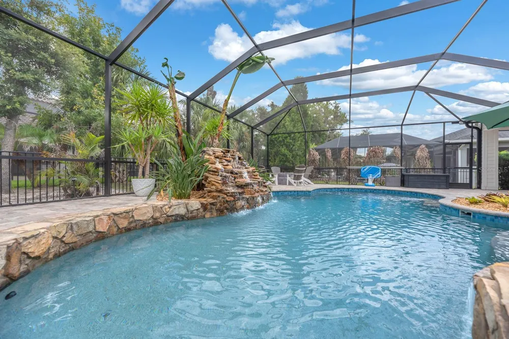 5202 ALAFIA FALLS DRIVE Lithia, FL 33547