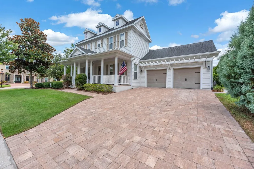 5202 ALAFIA FALLS DRIVE Lithia, FL 33547