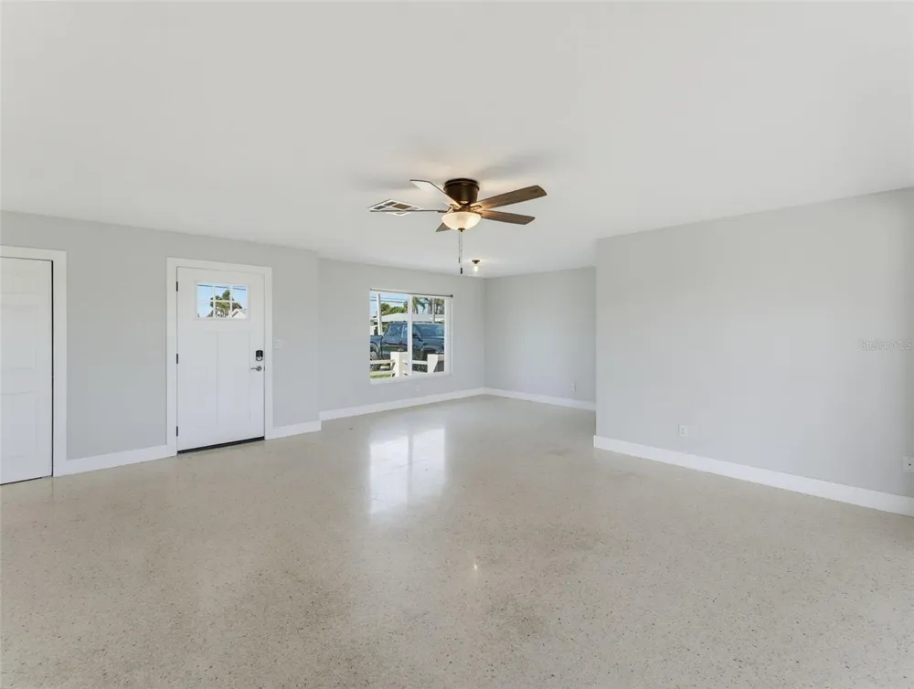 4044 HEADSAIL DRIVE New Port Richey, FL 34652