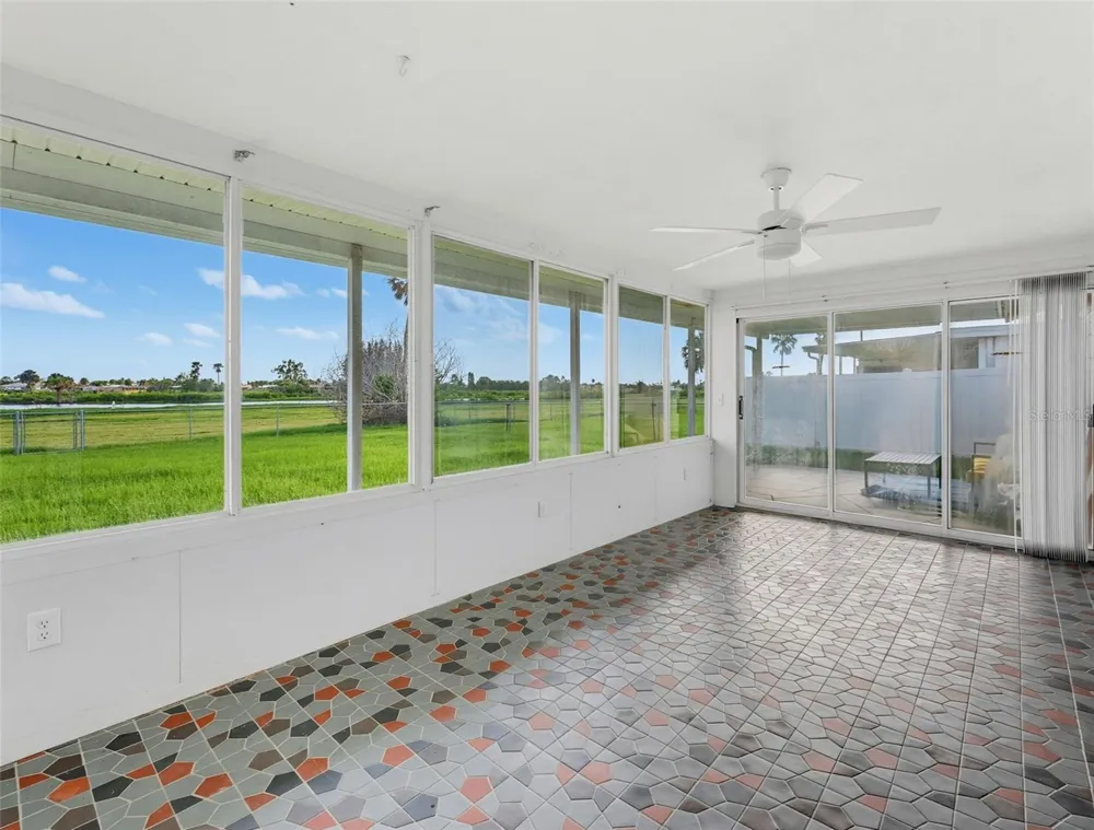 4044 HEADSAIL DRIVE New Port Richey, FL 34652