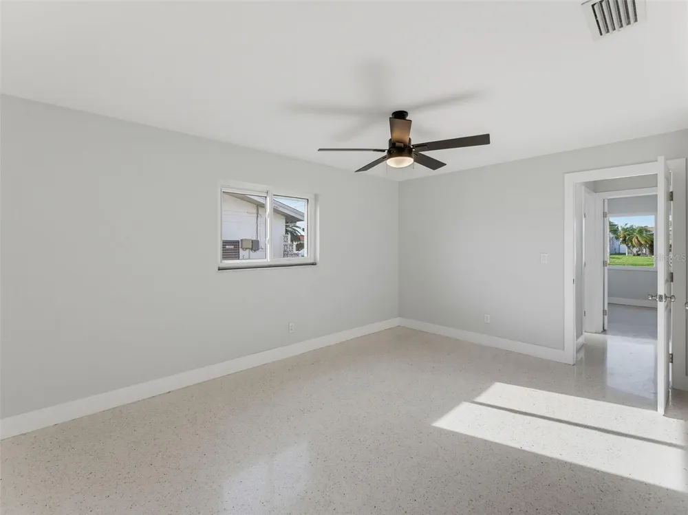 4044 HEADSAIL DRIVE New Port Richey, FL 34652