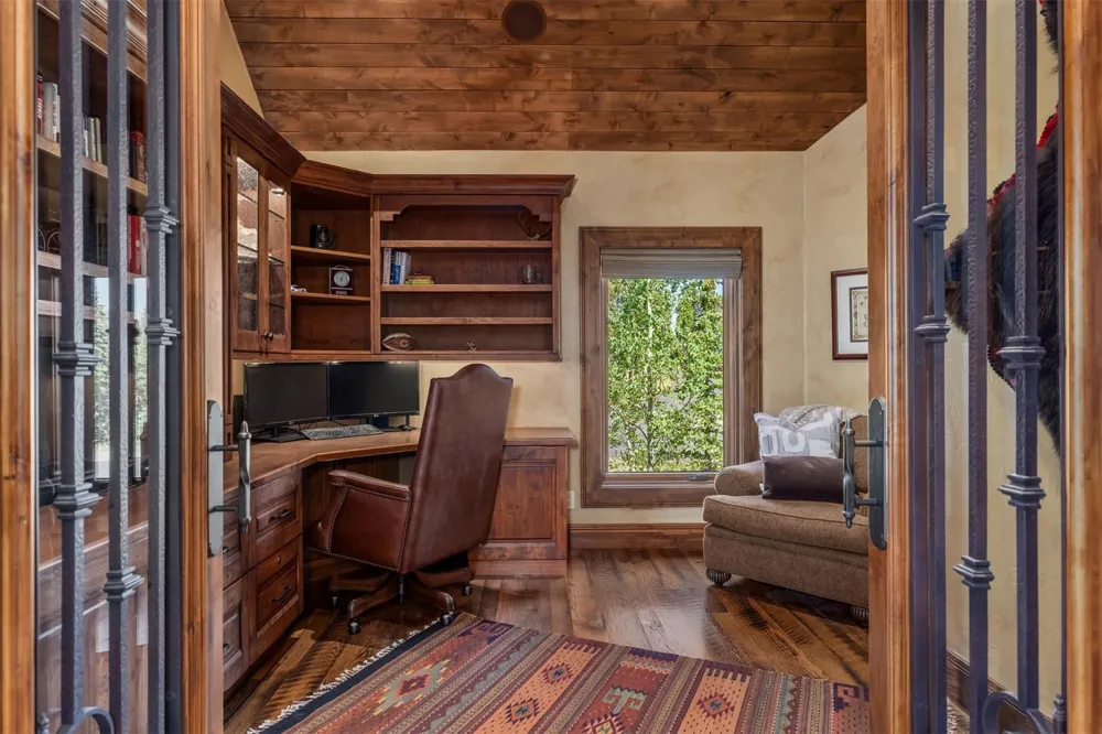 345 Peerless Drive Breckenridge, CO 80424
