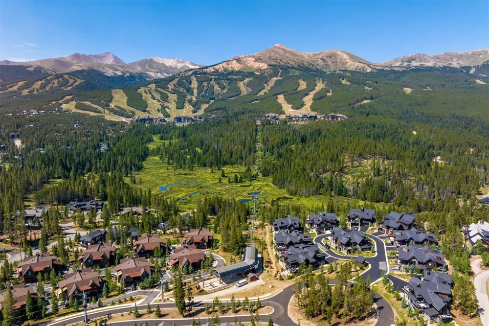 345 Peerless Drive Breckenridge, CO 80424
