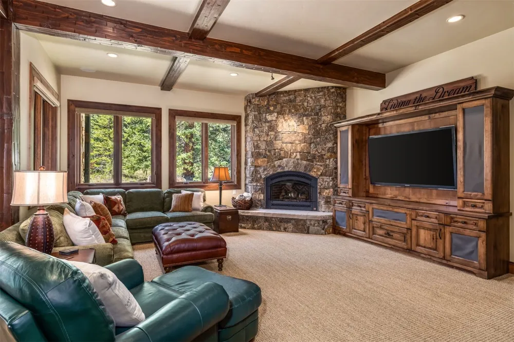 345 Peerless Drive Breckenridge, CO 80424