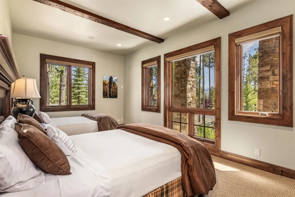 345 Peerless Drive Breckenridge, CO 80424