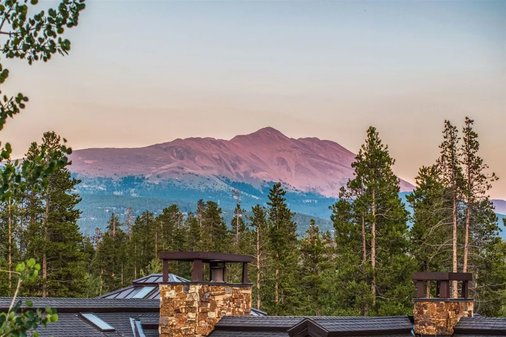 345 Peerless Drive Breckenridge, CO 80424