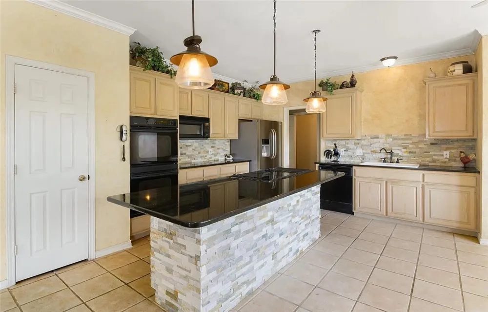 14810 Beal Drive Corpus Christi, TX 78410