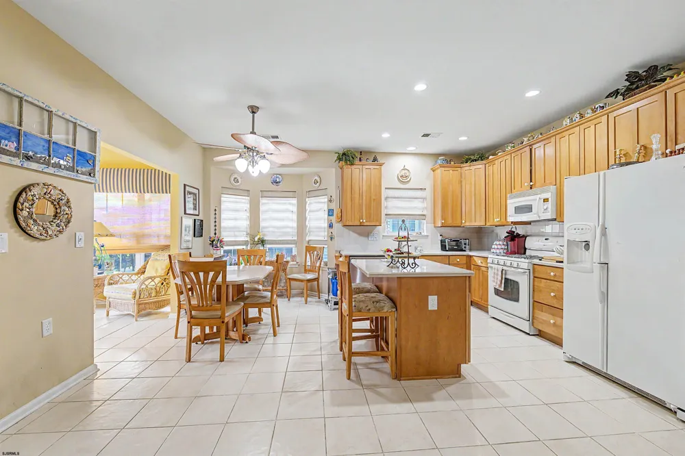 202 Lander Road Egg Harbor Township, NJ 08234