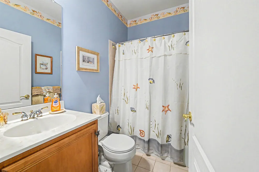 202 Lander Road Egg Harbor Township, NJ 08234
