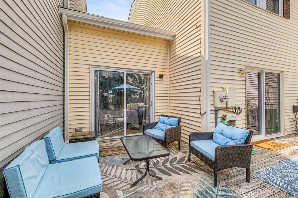 423 Berkshire Dr Ventnor, NJ 08406