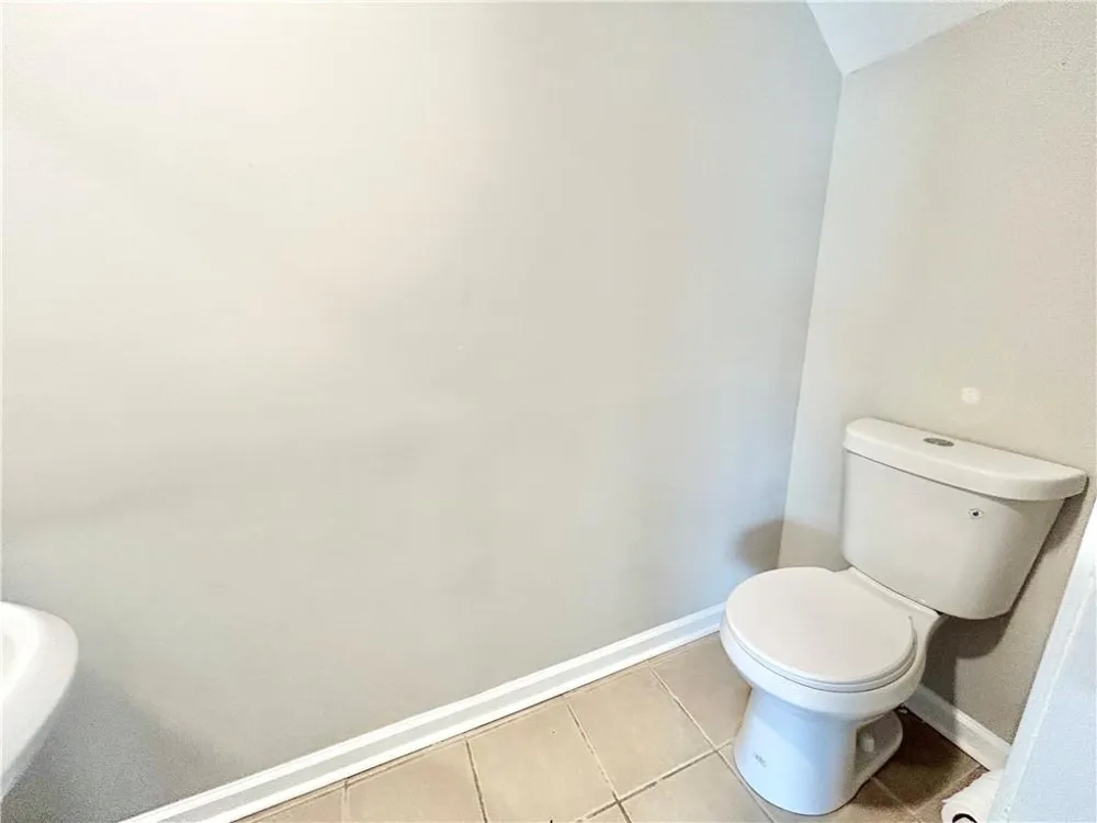 736 Wheel House Lane #B Monroe, GA 30655
