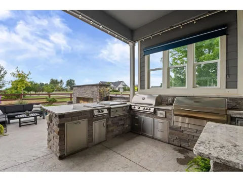 897 Shade Tree Drive