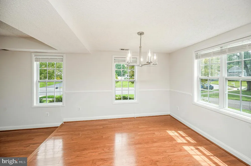 108 PLUM TREE COURT Sterling, VA 20164