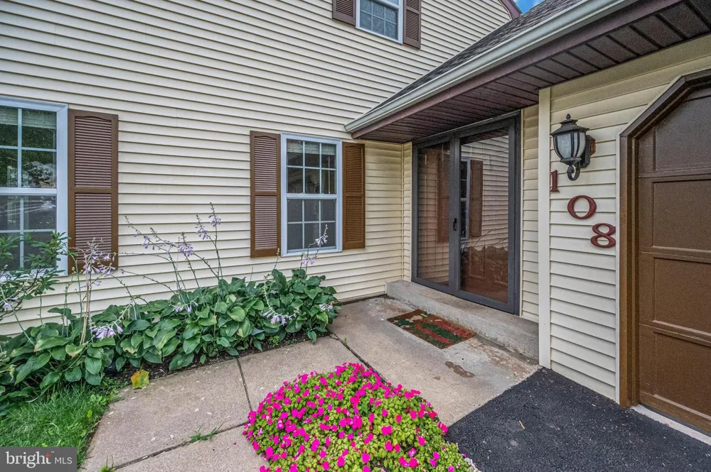 108 PLUM TREE COURT Sterling, VA 20164