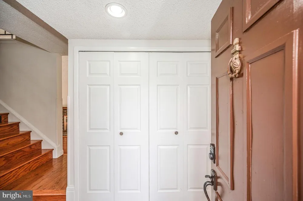 108 PLUM TREE COURT Sterling, VA 20164