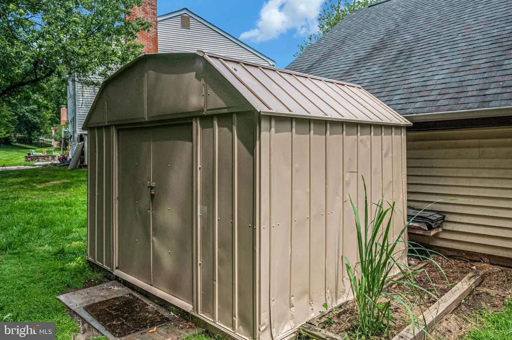 108 PLUM TREE COURT Sterling, VA 20164