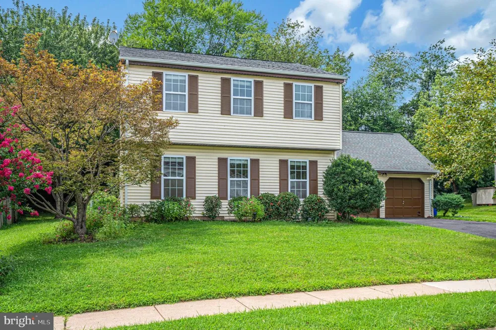 108 PLUM TREE COURT Sterling, VA 20164