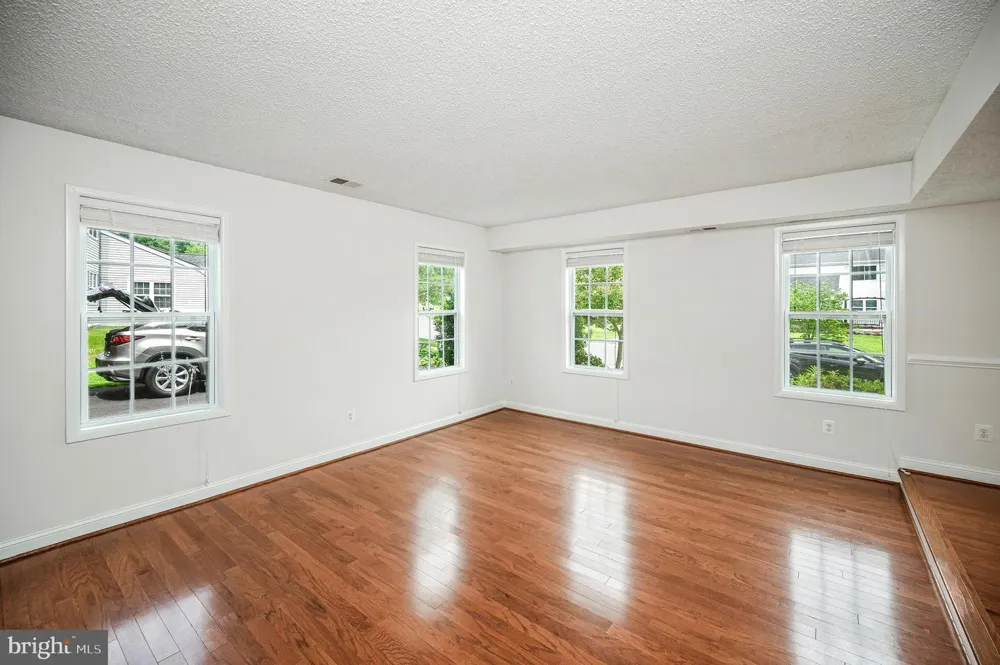 108 PLUM TREE COURT Sterling, VA 20164