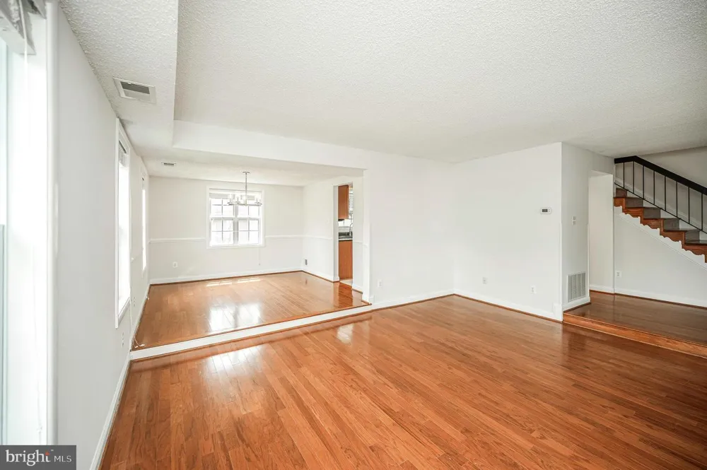 108 PLUM TREE COURT Sterling, VA 20164