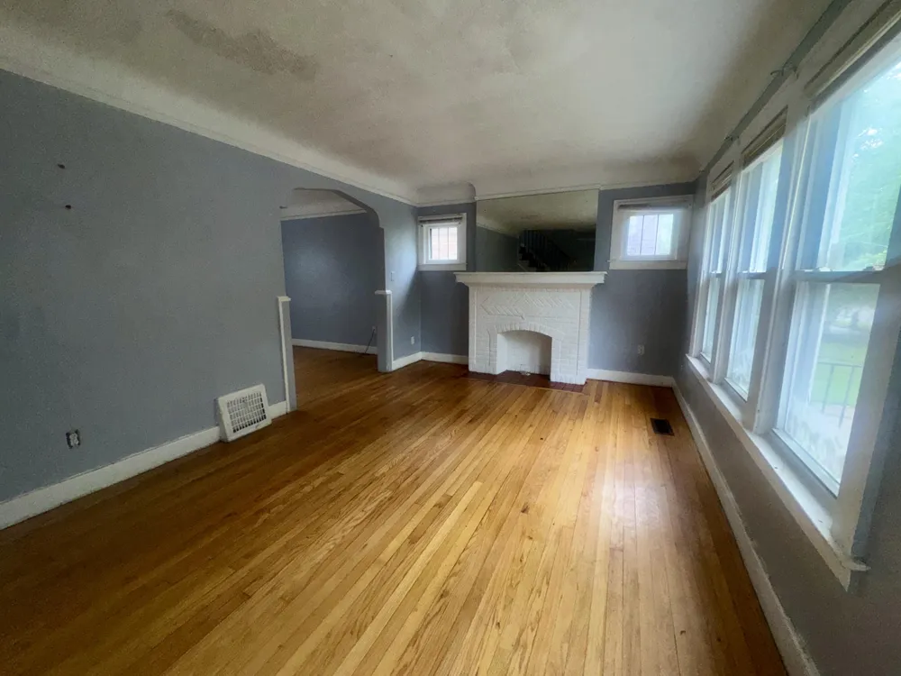 5793 Yorkshire Road Detroit, MI 48224