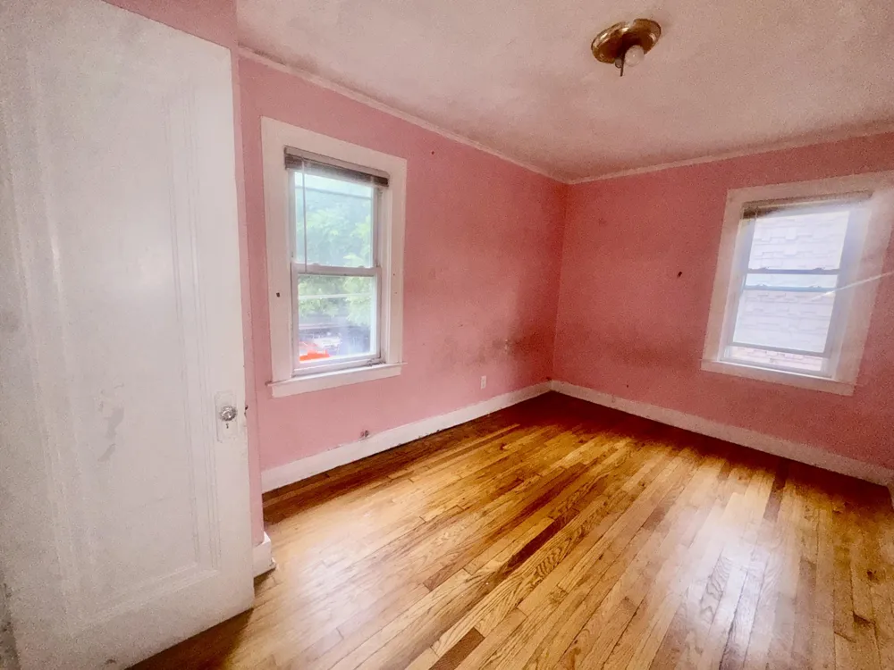 5793 Yorkshire Road Detroit, MI 48224