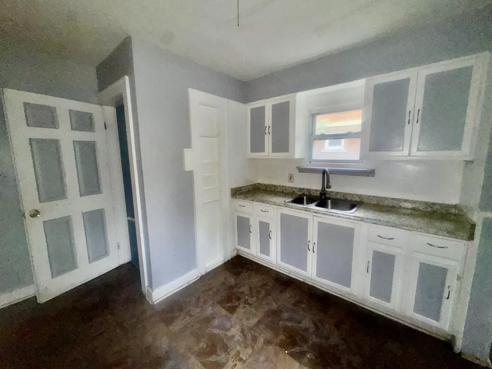 5793 Yorkshire Road Detroit, MI 48224