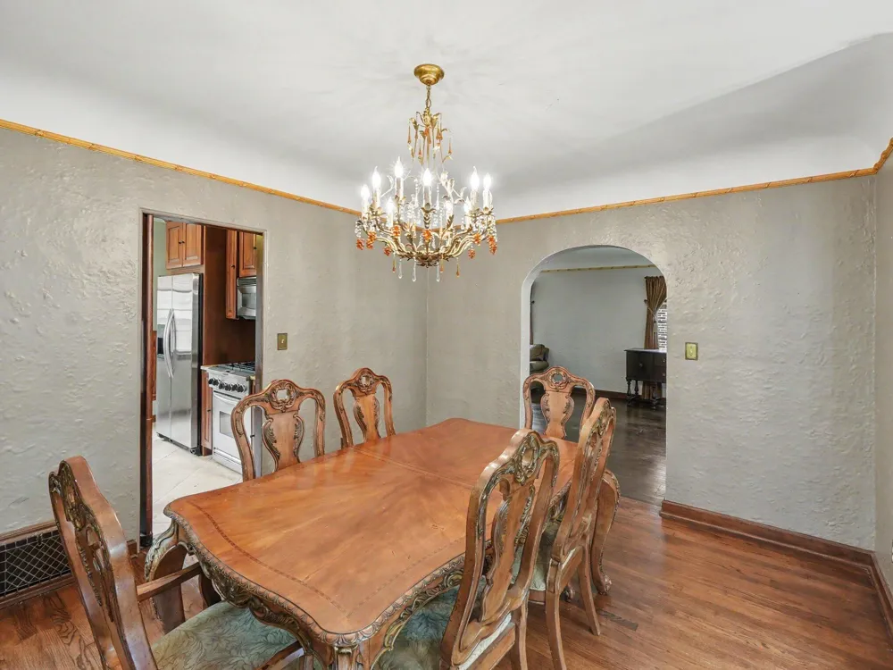 903 Briarcliff Road Jackson, MI 49203