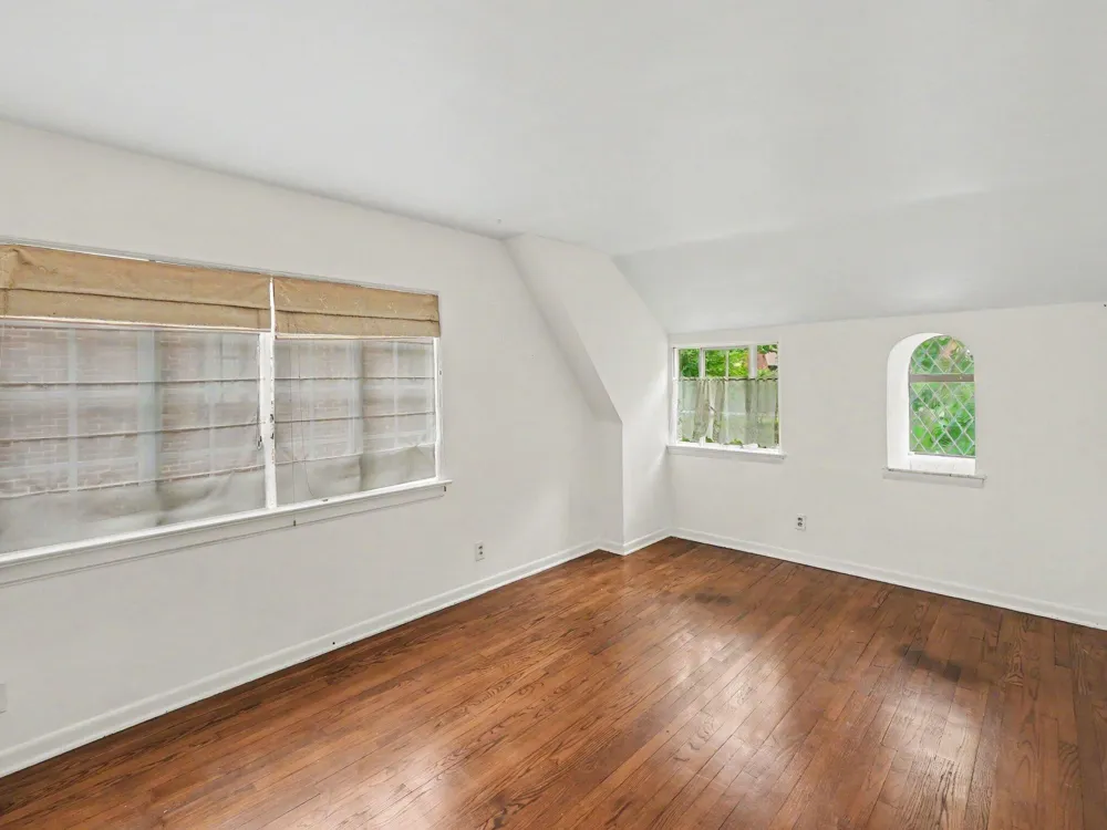 903 Briarcliff Road Jackson, MI 49203