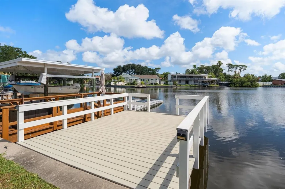 599 WESTWINDS DRIVE #9 Palm Harbor, FL 34683