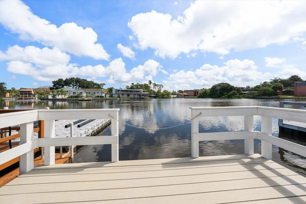 599 WESTWINDS DRIVE #9 Palm Harbor, FL 34683